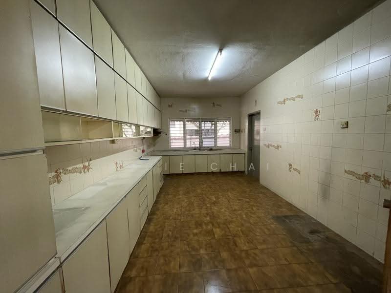 Banglo Pautan untuk Dijual di SS 21, Damansara Utama (Petaling Jaya) - Angie Chai - Kitchen - PropertyGuru.com.my