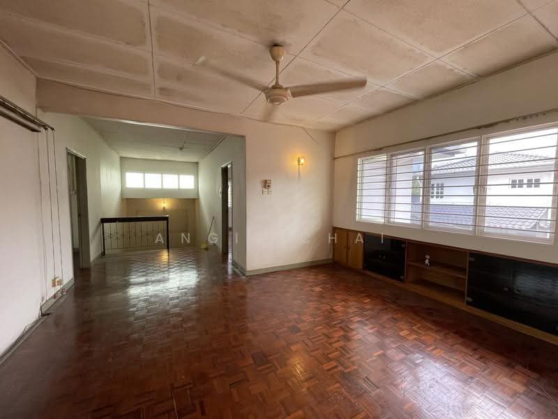 Banglo Pautan untuk Dijual di SS 21, Damansara Utama (Petaling Jaya) - Angie Chai - Living Room - PropertyGuru.com.my