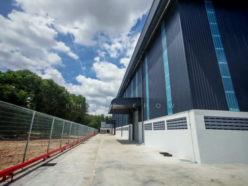 Kilang Terpisah untuk Disewa di Taman Industri Alam Jaya (Puncak Alam) - Shane Khow - Exterior - PropertyGuru.com.my
