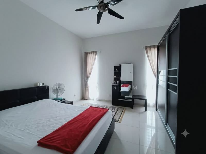 Rumah Banglo untuk Dijual di Bandar Mahkota Cheras (Cheras) - Luqman Ramli - Bedroom - PropertyGuru.com.my