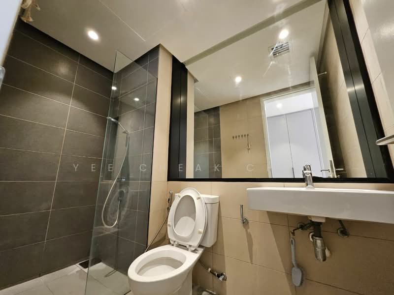 Service Residence for Rent at Paloma @ Tropicana Metropark - Yee Cheak Chen - Bathroom - PropertyGuru.com.my