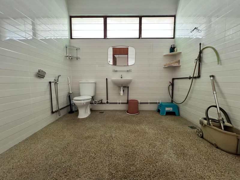 Semi-Detached House for Sale in Gelugor (Penang) - Enoch Tiu - Bathroom - PropertyGuru.com.my