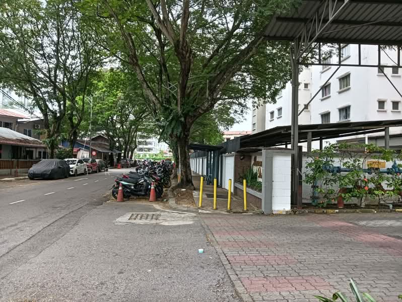 Condominium for Sale at Puncak Damansara - Priscilla Tan - Road to condo - PropertyGuru.com.my