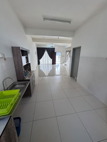 Rumah Teres untuk Disewa di Bandar Botanic (Klang) - Alvin Lim - Kitchen - PropertyGuru.com.my