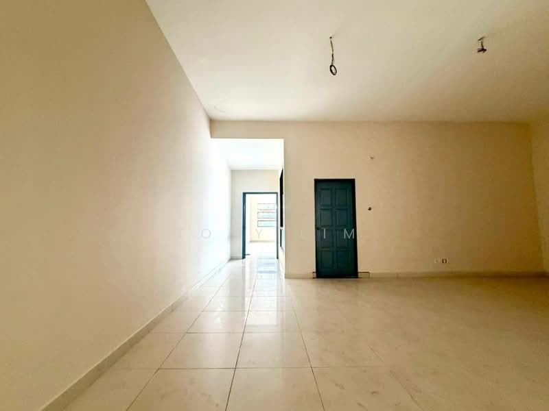 Rumah Berkembar untuk Dijual di Permas Jaya (Johor Bahru) - Tony Lim - Interior - PropertyGuru.com.my