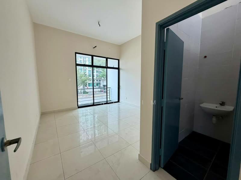 Rumah Berkembar untuk Dijual di Permas Jaya (Johor Bahru) - Tony Lim - Interior - PropertyGuru.com.my