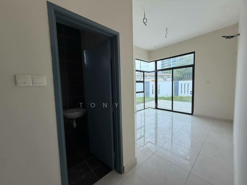 Rumah Berkembar untuk Dijual di Permas Jaya (Johor Bahru) - Tony Lim - Interior - PropertyGuru.com.my