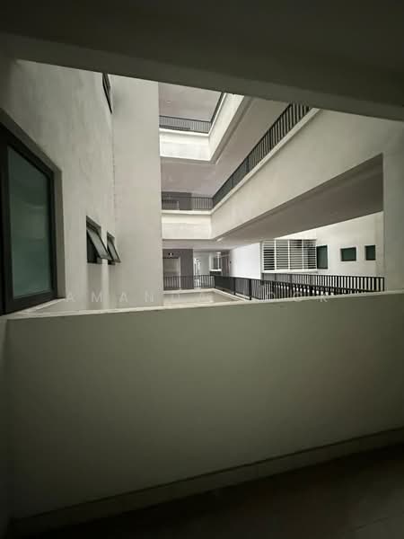 Kondominium untuk Dijual di Skyvilla @ D'Island - Amanda Lock - Exterior - PropertyGuru.com.my