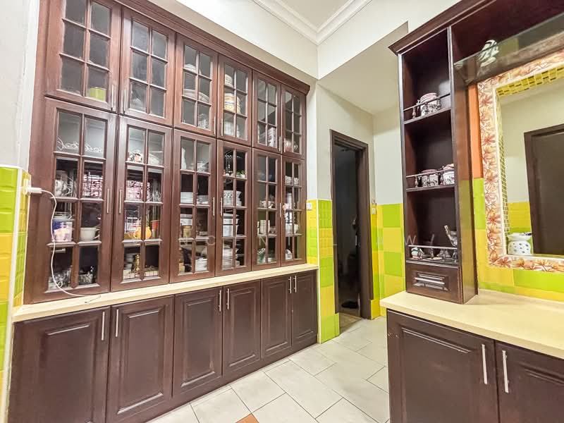 Rumah Berkembar untuk Dijual di Mutiara Damansara (Selangor) - Vincent Liaw - Kitchen - PropertyGuru.com.my