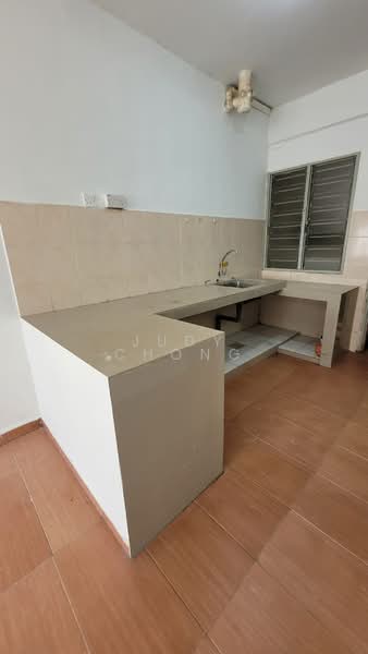Apartment for Sale at Laman Damai (Li Garden) - Judy Chong - Kitchen - PropertyGuru.com.my