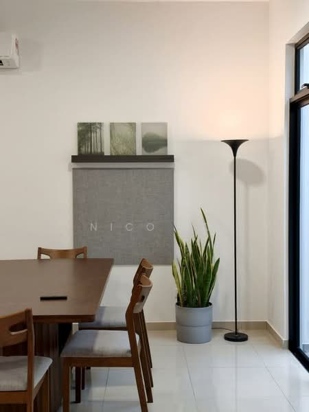Cluster House for Sale in Taman Eko Botanic (Gelang Patah) - Nico Ho - Dining Room - PropertyGuru.com.my