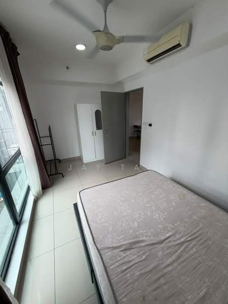 Servis Apartment untuk Disewa di HYVE - Jay Tan - Bedroom - PropertyGuru.com.my