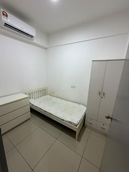 Servis Apartment untuk Disewa di HYVE - Jay Tan - Bedroom - PropertyGuru.com.my