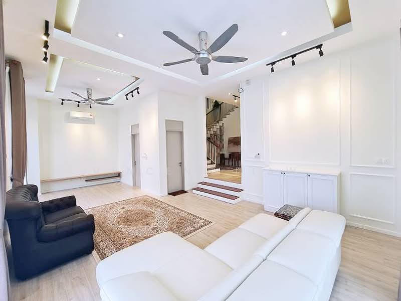 Semi-Detached House for Sale in Seksyen 9 (Kota Damansara) - Vincent Liaw - Living Room - PropertyGuru.com.my