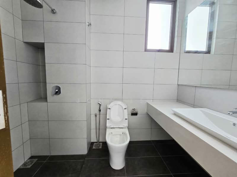Rumah Teres 2 Tingkat untuk Disewa di Bandar Bukit Puchong (Puchong) - John Lee - Bathroom - PropertyGuru.com.my
