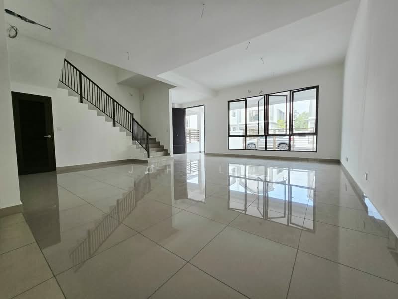 Rumah Teres 2 Tingkat untuk Disewa di Bandar Bukit Puchong (Puchong) - John Lee - Living Room - PropertyGuru.com.my