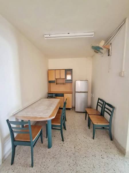 Rumah Teres 1 Tingkat untuk Disewa di Skudai (Johor) - Teik Shen - Dining Room - PropertyGuru.com.my