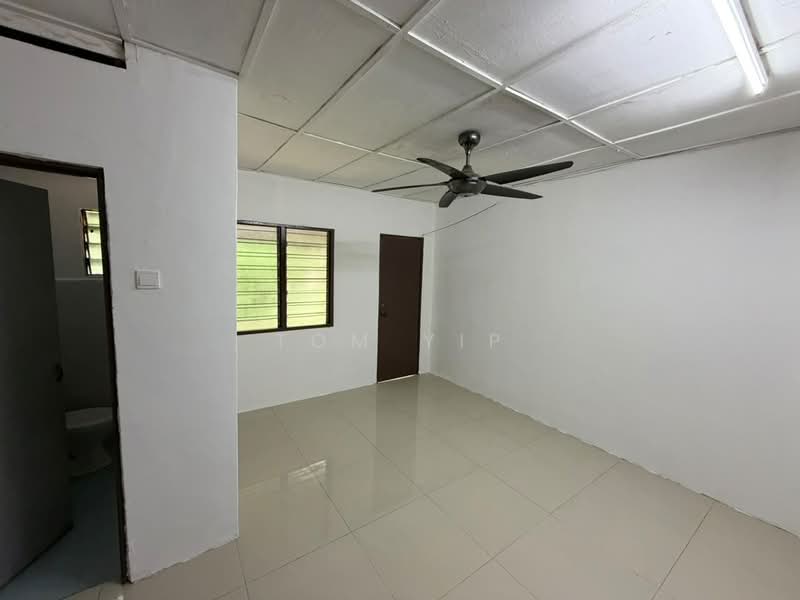 Rumah Teres 2 Tingkat untuk Dijual di Taman Velox (Rawang) - Tom Yip - Interior - PropertyGuru.com.my