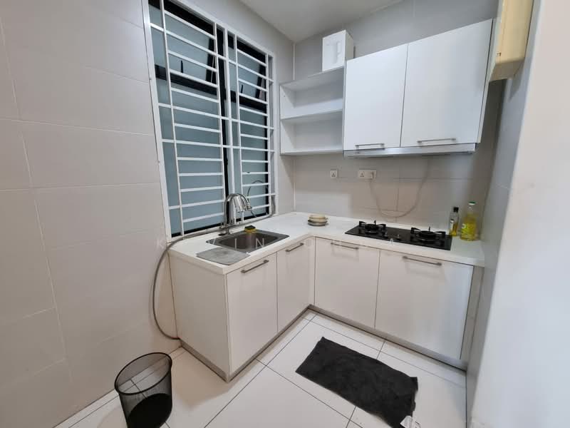 Service Residence for Sale at The Platino Serviced Apartment - Kevin Chua - Kitchen - PropertyGuru.com.my