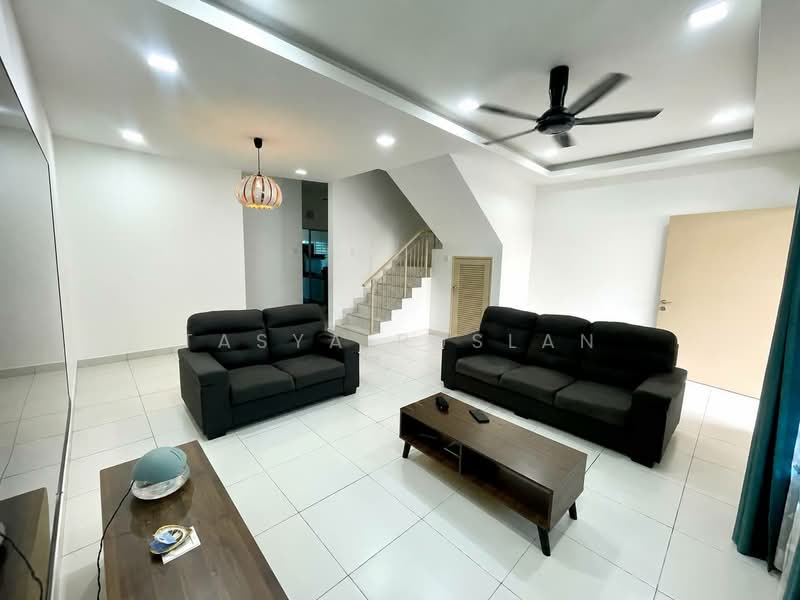 Rumah Teres 2-Tingkat untuk Dijual di Taman Pelangi Semenyih 2 (Semenyih) - Tasya Ruslan - PropertyGuru.com.my