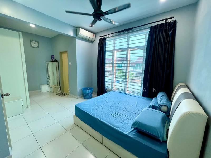Rumah Teres 2-Tingkat untuk Dijual di Taman Pelangi Semenyih 2 (Semenyih) - Tasya Ruslan - PropertyGuru.com.my