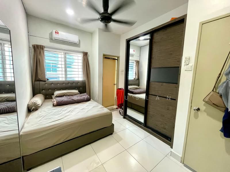 Rumah Teres 2-Tingkat untuk Dijual di Taman Pelangi Semenyih 2 (Semenyih) - Tasya Ruslan - PropertyGuru.com.my