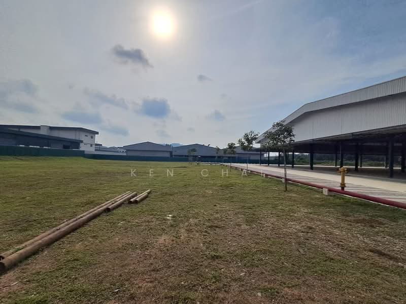 Factory for Sale in Kawasan Perindustrian Lukut (Kota Tinggi) - Ken Chai - PropertyGuru.com.my