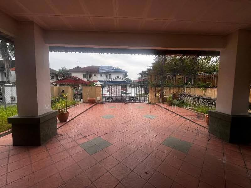 Semi-Detached House for Sale in Ampang (Selangor) - Mohd Nor Fahmi - Exterior - PropertyGuru.com.my