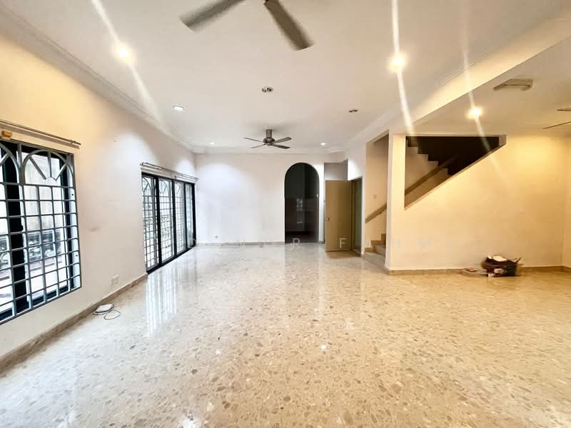 Semi-Detached House for Sale in Ampang (Selangor) - Mohd Nor Fahmi - Living Room - PropertyGuru.com.my