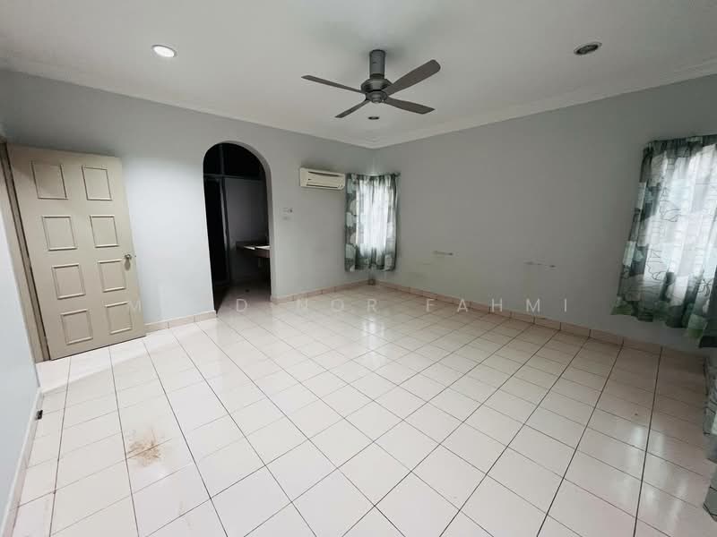 Semi-Detached House for Sale in Ampang (Selangor) - Mohd Nor Fahmi - PropertyGuru.com.my