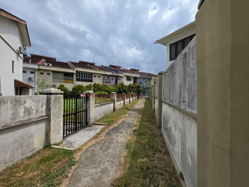 Terraced House for Sale in Taman Desa Tebrau (Tebrau) - Eddy Chan - Exterior - PropertyGuru.com.my