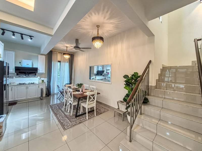 Rumah Bandar untuk Dijual di Bandar Puteri Bangi (Bangi) - Luqman Ramli - Kitchen - PropertyGuru.com.my