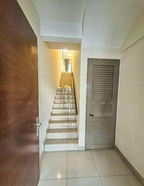 Rumah Bandar untuk Dijual di Bandar Puteri Bangi (Bangi) - Luqman Ramli - Entrance - PropertyGuru.com.my