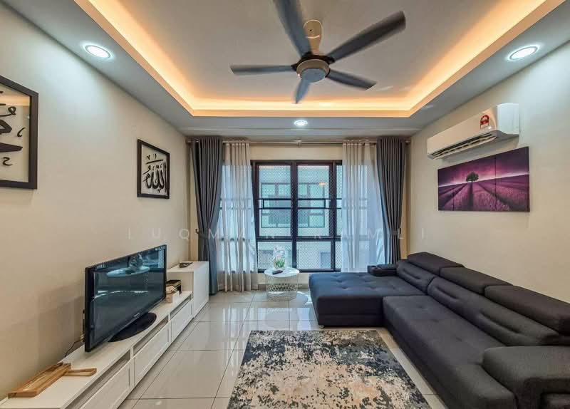 Rumah Bandar untuk Dijual di Bandar Puteri Bangi (Bangi) - Luqman Ramli - Living Room - PropertyGuru.com.my