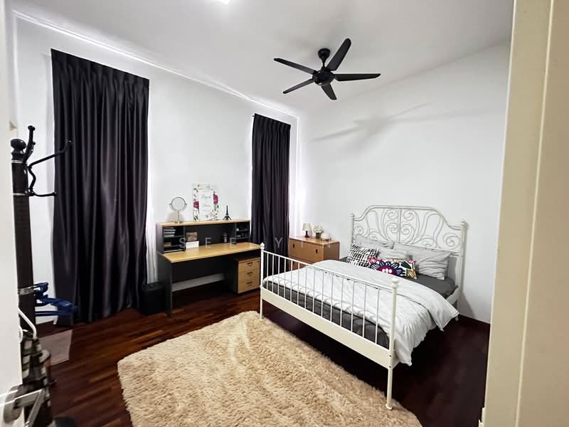 Cluster House for Sale in Setia Tropika (Johor Bahru) - See Yin . - Bedroom - PropertyGuru.com.my