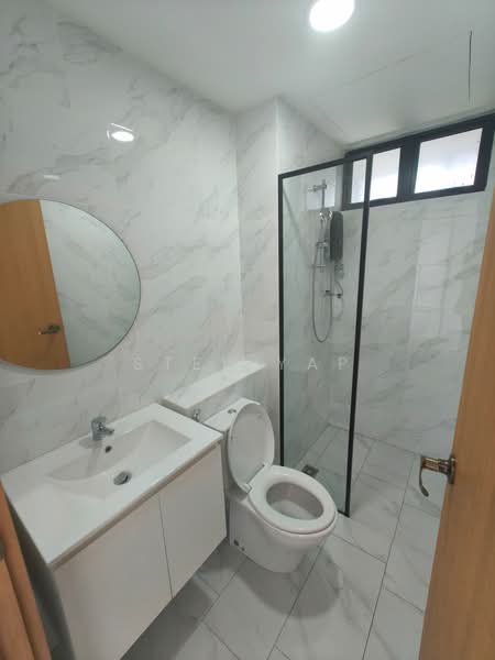 Kondominium untuk Dijual di Forest Hill - Stev Yap - Bathroom - PropertyGuru.com.my