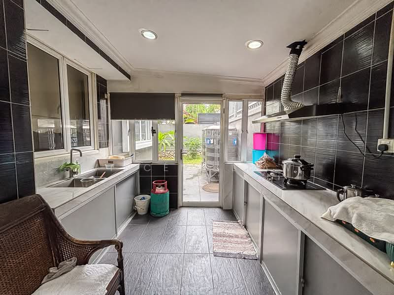 Bungalow for Sale in Mutiara Damansara (Selangor) - Vincent Liaw - Kitchen - PropertyGuru.com.my