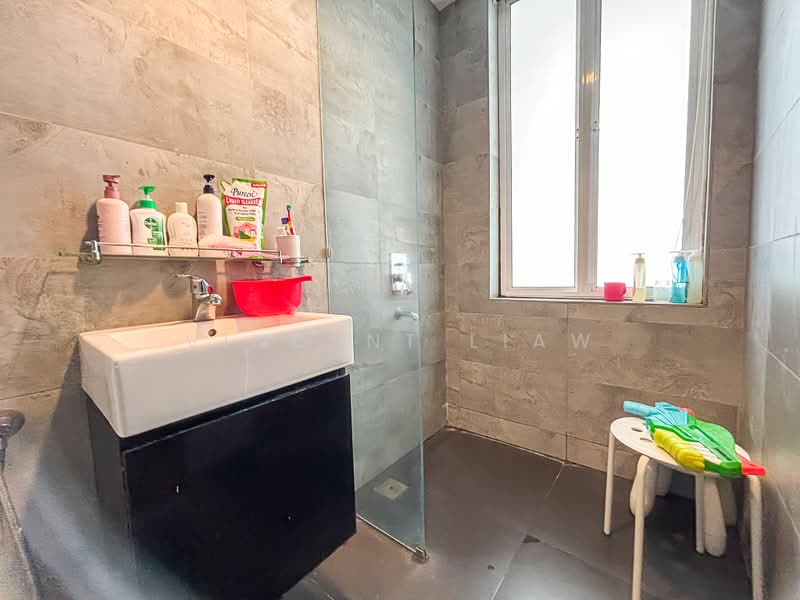 Bungalow for Sale in Mutiara Damansara (Selangor) - Vincent Liaw - Bathroom - PropertyGuru.com.my