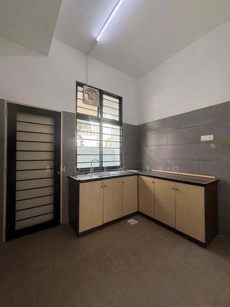 2-storey Terraced House for Sale in Bandar Pulai Jaya (Kulai) - Andrew Teo - Kitchen - PropertyGuru.com.my