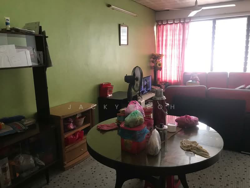 Rumah Teres untuk Dijual di Island Glades (Jelutong) - Jacky Yeoh - Living Room - PropertyGuru.com.my