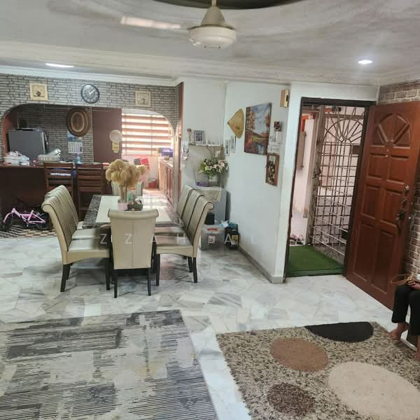 Pangsapuri untuk Dijual di Riverdale Park Apartments - Izzah Alias - Dining Room - PropertyGuru.com.my