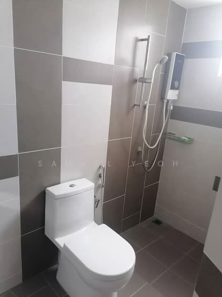 Kondominium untuk Dijual di Quayside @ Clear Water Bay - Samuel Yeoh - Bathroom - PropertyGuru.com.my