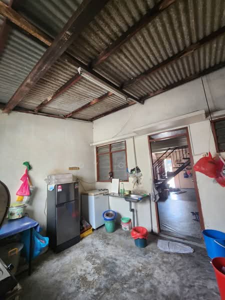 Rumah Teres 2 Tingkat untuk Dijual di Bandar Baru Permas Jaya (Permas Jaya) - Eddy Chan - Kitchen - PropertyGuru.com.my