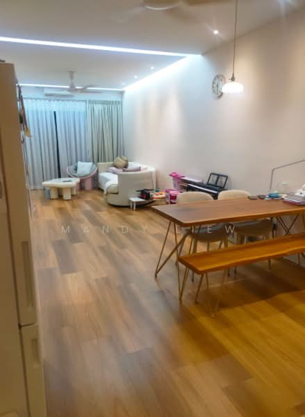 Kondominium untuk Dijual di The Herz - Mandy Liew - Living Room - PropertyGuru.com.my