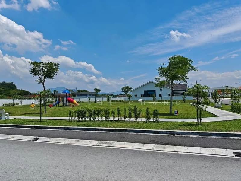 Semi-Detached House for Sale in Batu Gajah (Perak) - Phoebe Chang - Exterior - PropertyGuru.com.my