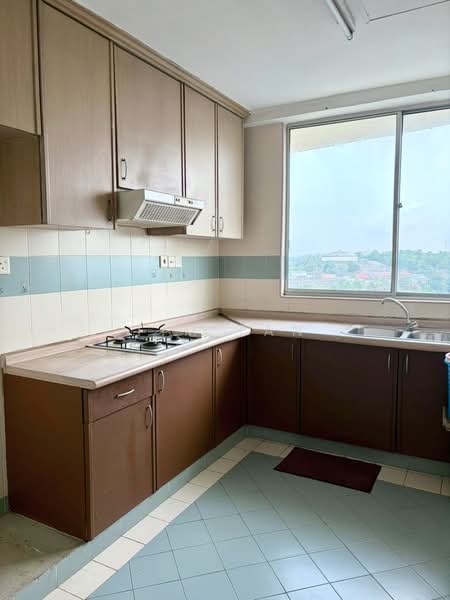 Kondominium untuk Disewa di Country Tower Condominium - Tim Tan - PropertyGuru.com.my