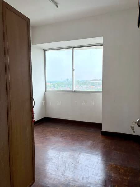 Kondominium untuk Disewa di Country Tower Condominium - Tim Tan - PropertyGuru.com.my