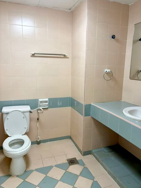 Kondominium untuk Disewa di Country Tower Condominium - Tim Tan - PropertyGuru.com.my