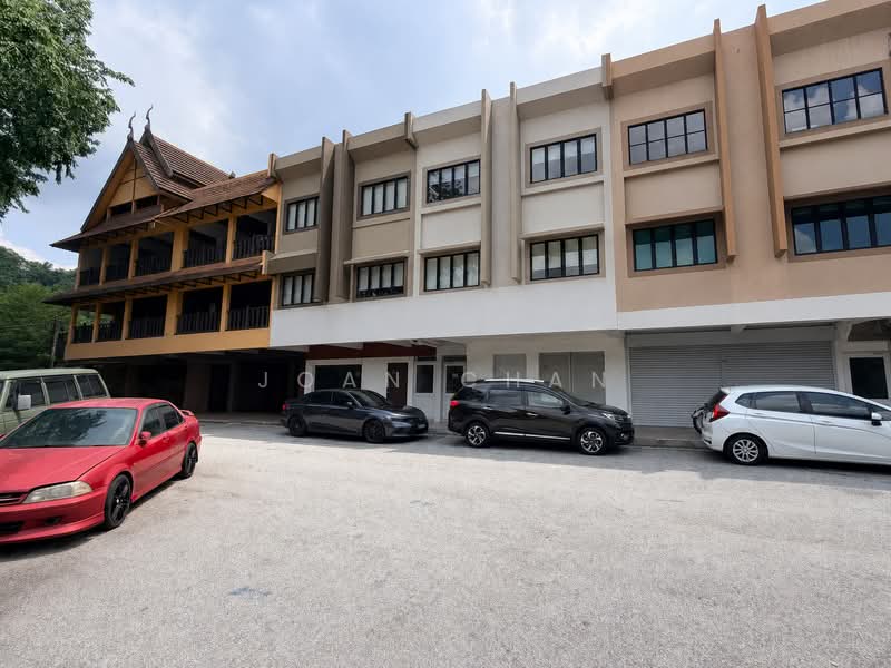 Shop for Rent in Medan Damansara (Damansara Heights) - Joan Chan - Exterior - PropertyGuru.com.my