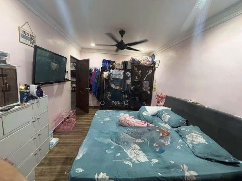 Rumah Teres 1 Tingkat untuk Dijual di Bayan Baru (Penang) - Hong . - Bedroom - PropertyGuru.com.my